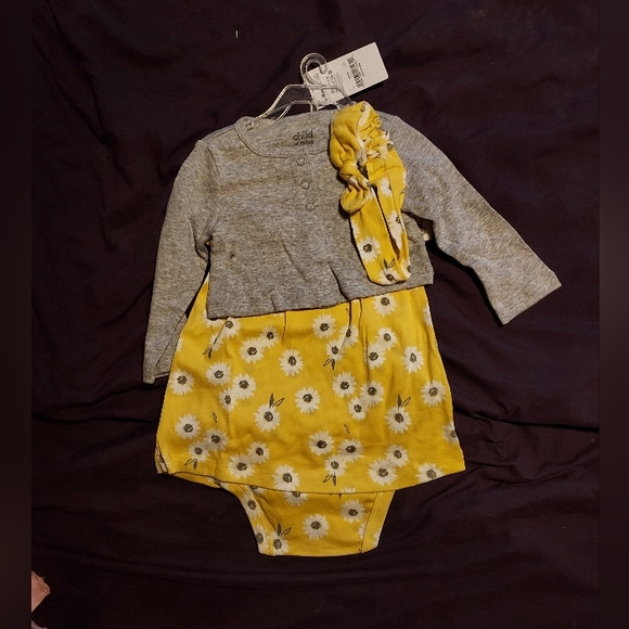 Other - 6-9 month Yellow Daisy Dress & Cardigan